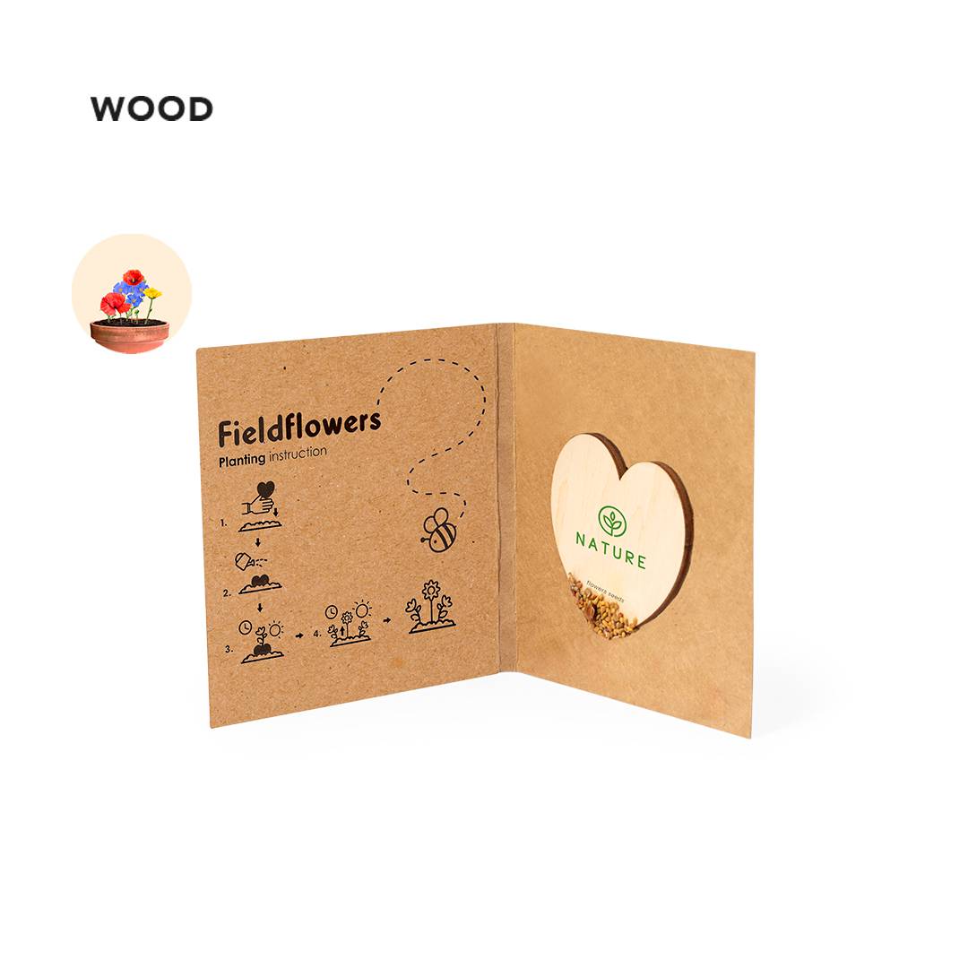 Corazón de semillas en madera natural