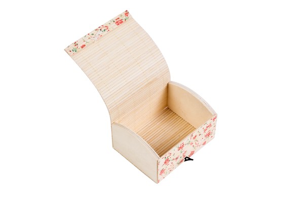 Baúl estampado floral