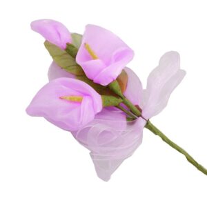 Ramillete de tela lirio lila