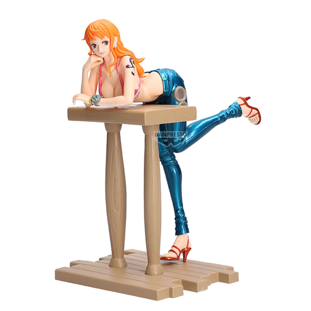 Figura Nami Grandline Journey One Piece 17cm