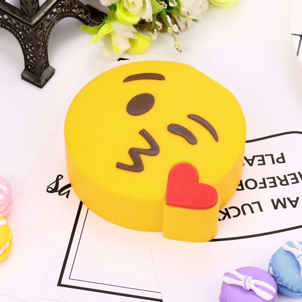 Power bank emoticonos 1200 mha en caja de regalo