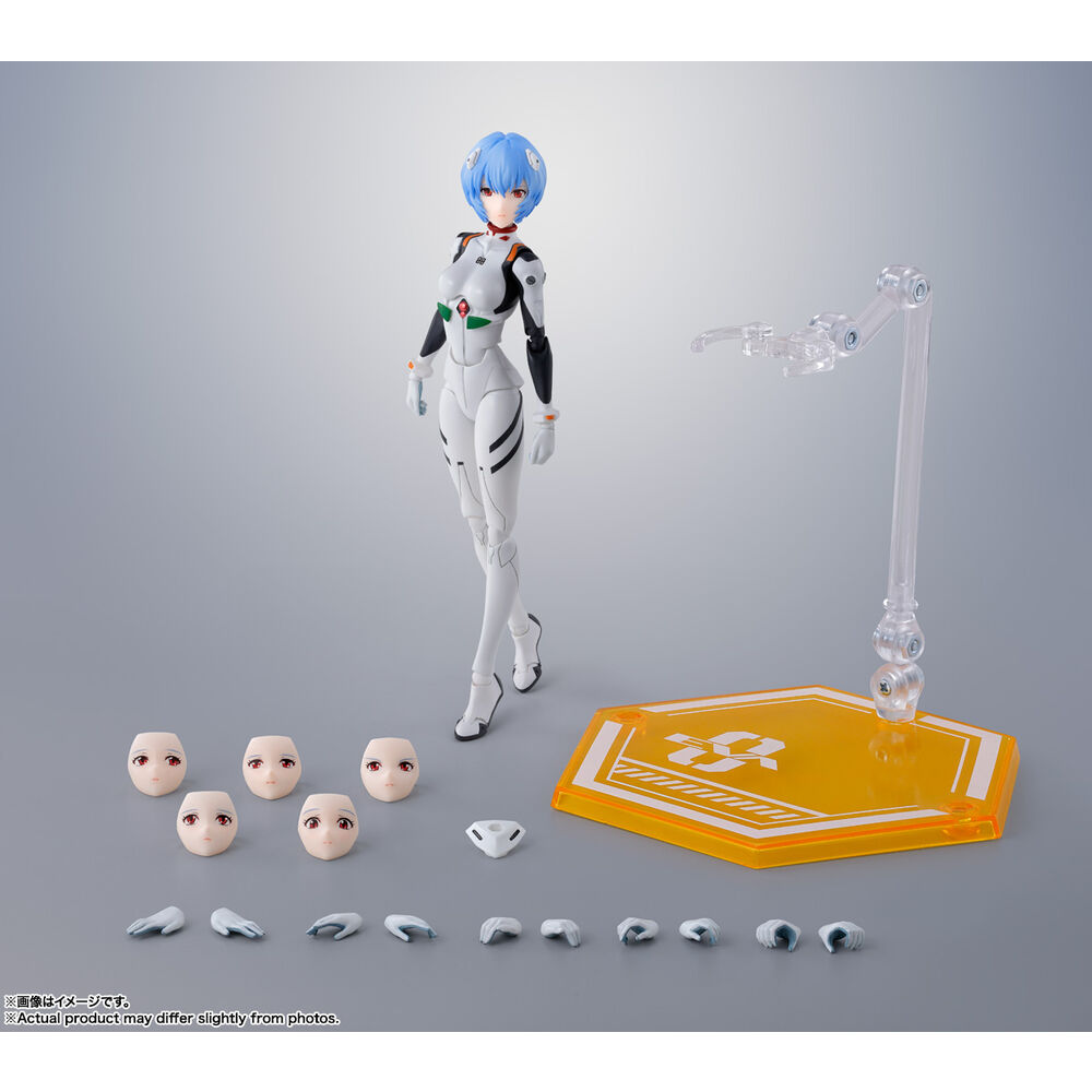 Figura S.H. Figuarts Rei Ayanami Evangelion 13,5cm