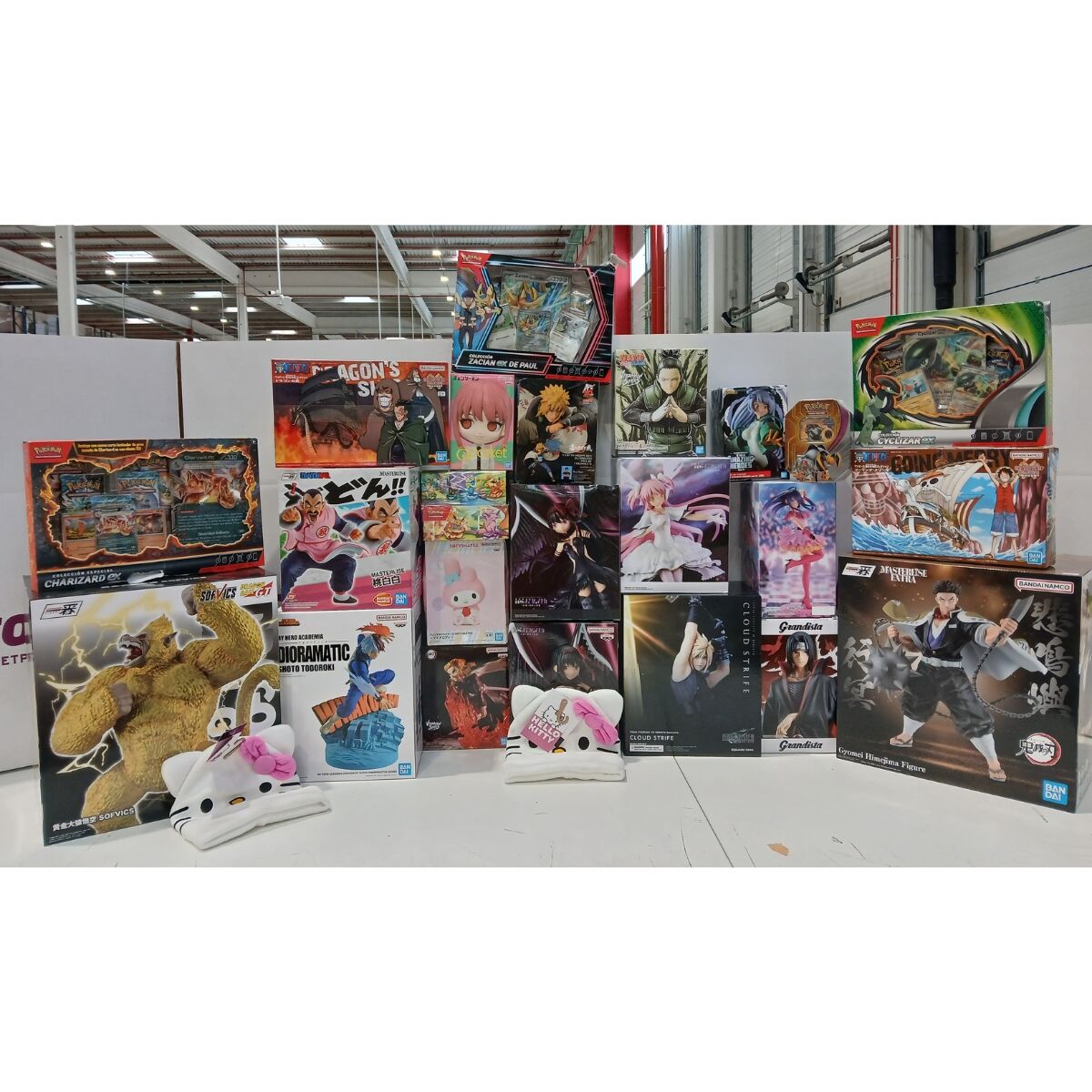 Pack oferta Banpresto caja dañada